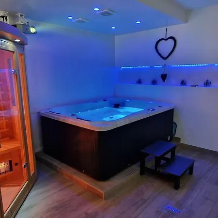 Le Reve Sauna Ecran Cinema * Кольмар