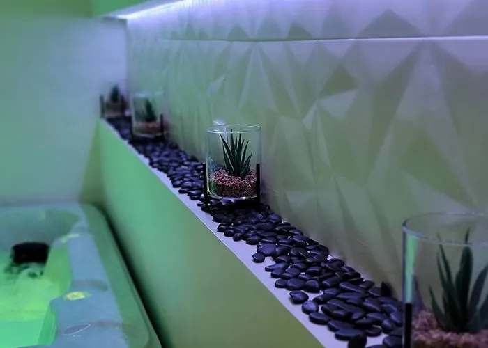 Le Reve Sauna Ecran Cinema Apartment