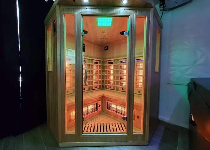 Le Reve Sauna Ecran Cinema * Colmar